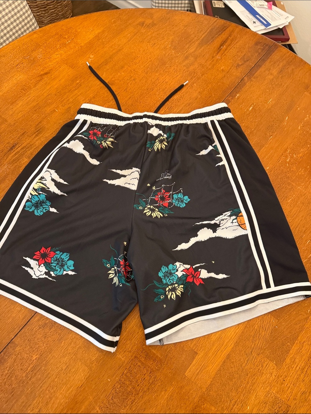 Nike Black Floral Athletic Shorts with White Stripes xl - Picture 3 of 5